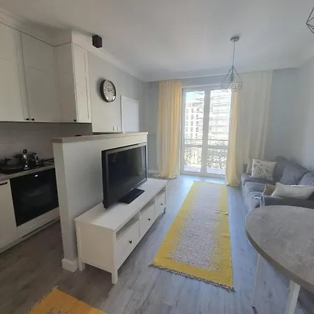 Mw - Centrum/ Plaza Miejska 750m